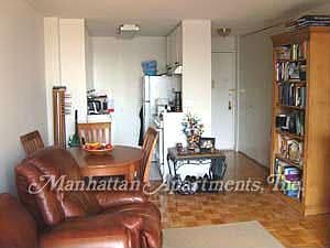 2nd image of 139 W 130th St APT 6