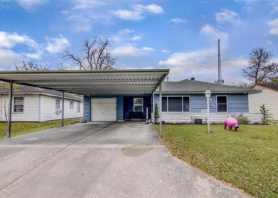 1st image of 605 Valerie Ave