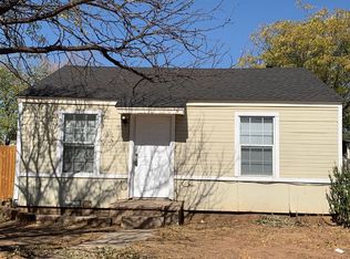 2706 2nd St, Lubbock, TX 79415
