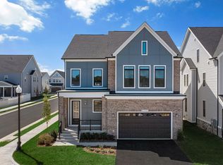 41890 Night Nurse Cir, Ashburn, VA 20148