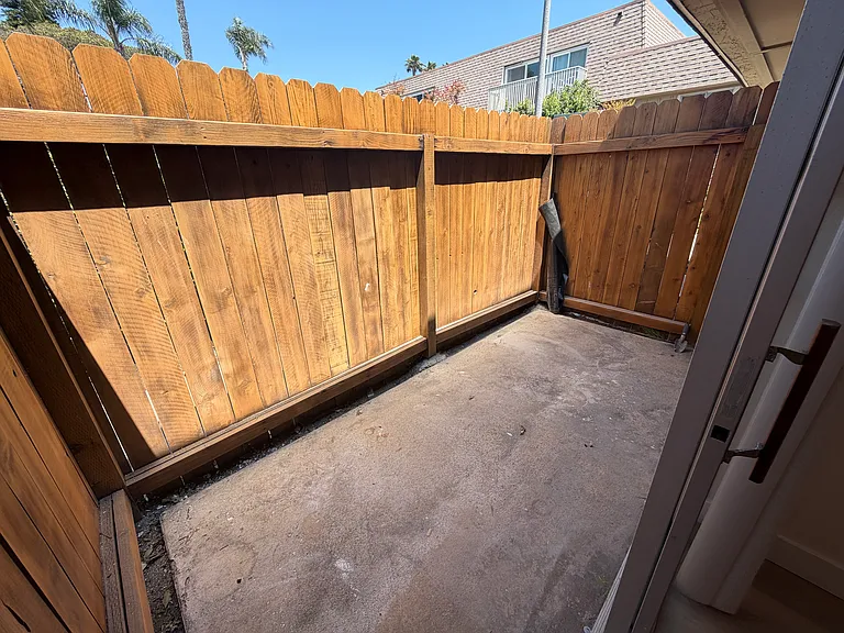 403 Requeza St #G10 — Photo 15