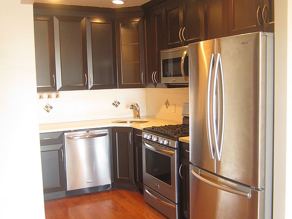 2nd image of 2116 31st Ave #5E
