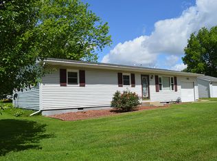 331 Adams St, Mason, IL 62443