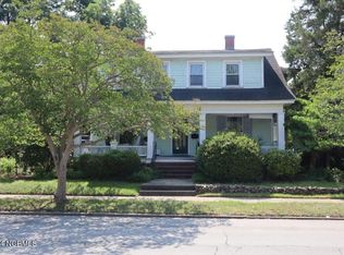 803 N Market St, Washington, NC 27889