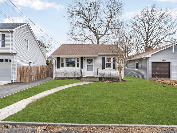 3rd image of 49 Cumberland Drive