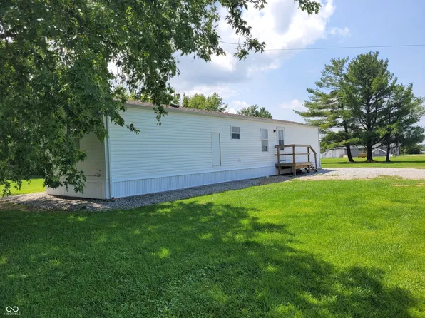 5155 E Us Highway 50, Butlerville, IN 47223