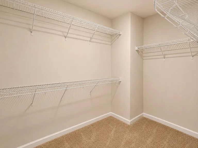 9060 Laurel Bay Ln — Photo 13