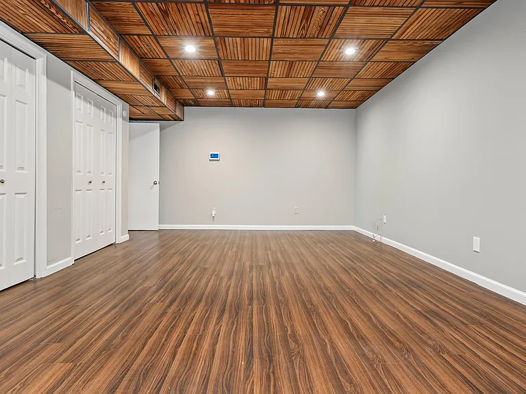3708 Northcote Dr — Photo 28