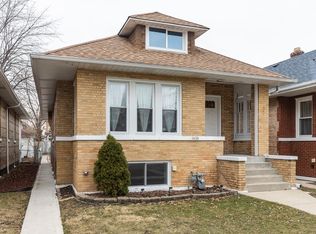 1438 Gunderson Ave, Berwyn, IL 60402