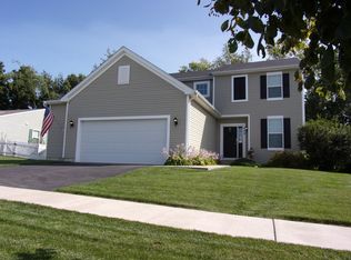 820 Butterfield Rd, Woodstock, IL 60098