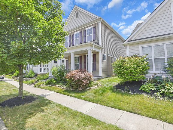 3rd image of 7863 Ashenden Dr