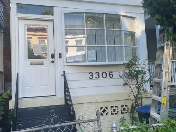 3306 Brown St NW, Washington, DC 20010