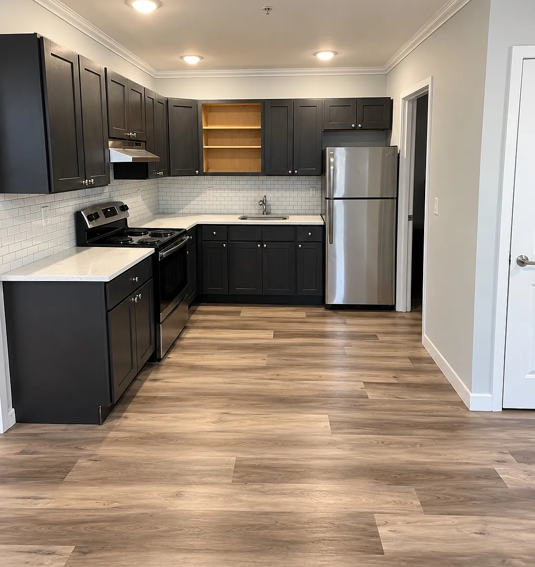 2 bed, $1,963 — Photo 2