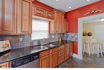 3rd image of 4760 4th Ave N
