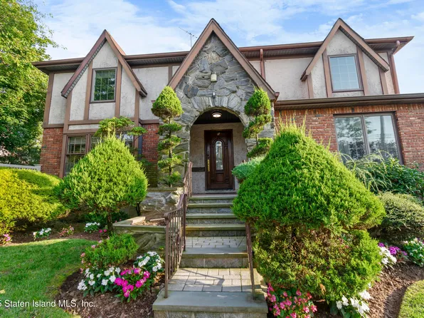5 Birchard Ave, Staten Island, NY 10314
