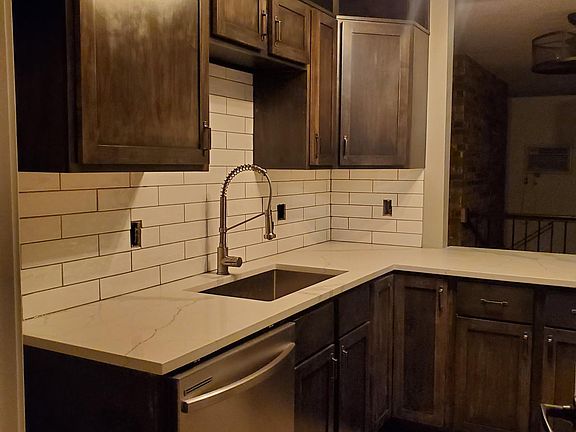 2nd image of 1577 Millpond Ct