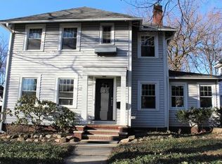 3383 Bradford Rd, Cleveland Heights, OH 44118