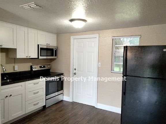 3rd image of 37211 Marlu Ln