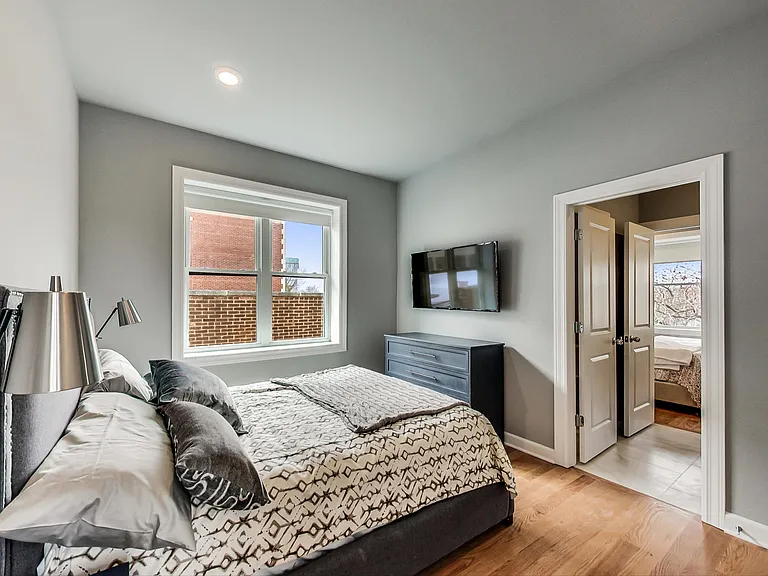 5117 S Kenwood Ave #103 — Photo 11