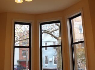 76 Sutton St, Brooklyn, NY 11222