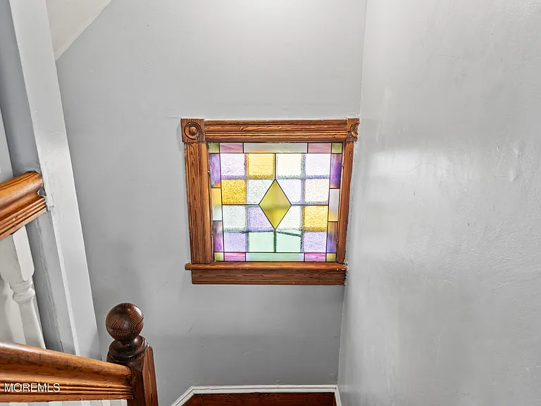 49 Franklin Ave — Photo 29