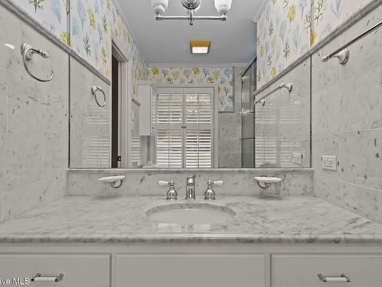 503 Scotland Ave — Photo 23