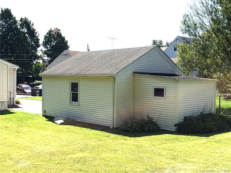 746 Lincoln Ave — Photo 32