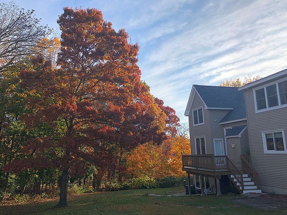 2nd image of 65 Concord Rd