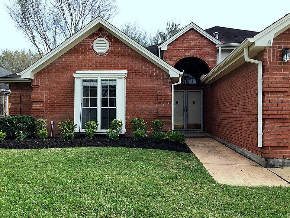 1st image of 3210 N Peach Hollow Cir