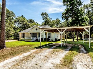 65 Cauthen Dr, Huntsville, TX 77320