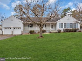 1108 Englemere Blvd, Toms River, NJ 08757