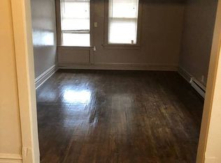 328 Wright St, Chicago, IL 60666