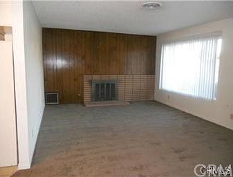 3rd image of 833 Margaret Ave