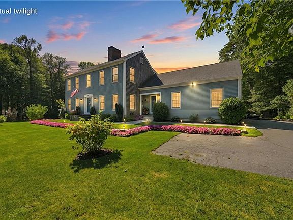 2nd image of 11 Pachet Brook Rd