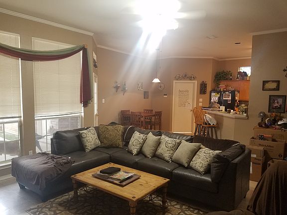 2nd image of 1519 Anchor Dr