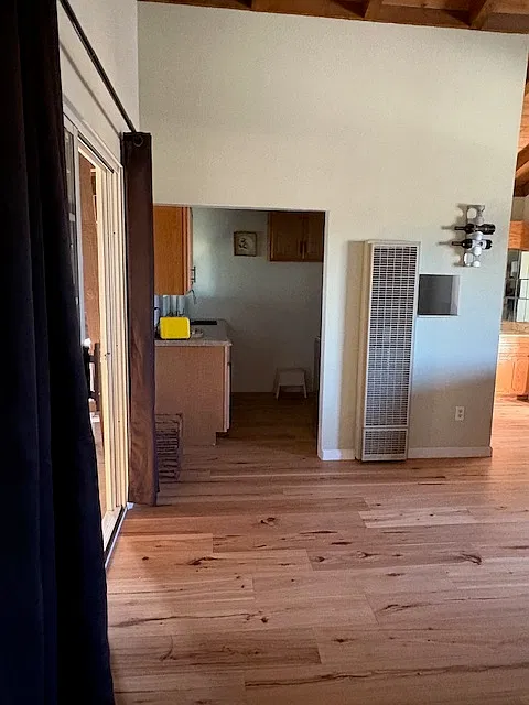 1 bed, 450 sqft, $1,950 — Photo 2