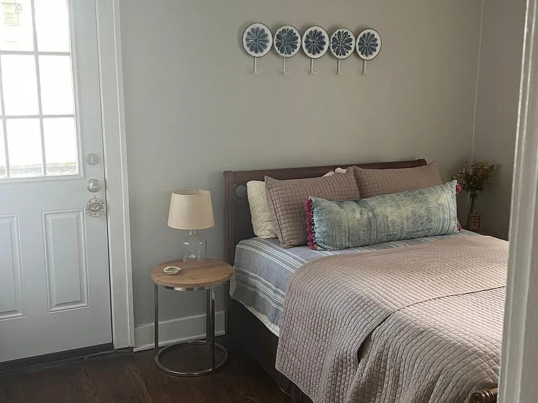 346 W Webster Ave — Photo 8