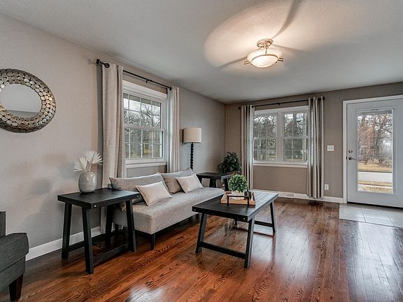 2nd image of 248 Grant St