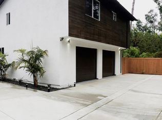 2750 N Beverly Glen Blvd, Los Angeles, CA 90077