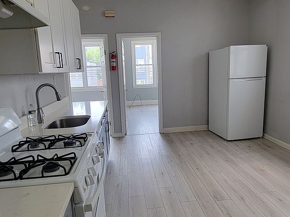2nd image of 344 Virginia Ave #2F