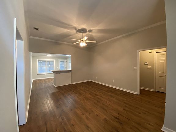 2nd image of 531 Cedar Rock Dr