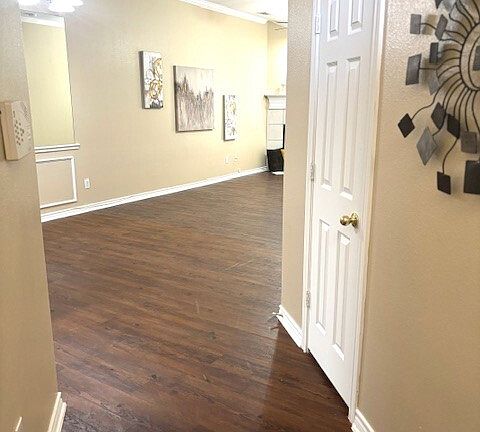 3rd image of 4027 Cottage Park Ct