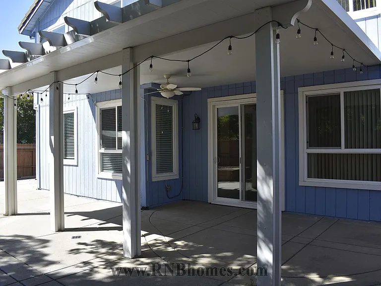 2400 Carr Ct — Photo 30
