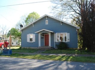 213 Dingler Ave, Mooresville, NC 28115