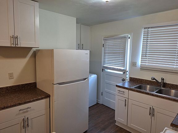 3rd image of 3703 Spottswood Ave