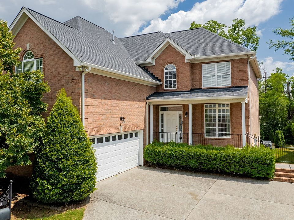 1st image of 119 Belmont Cir