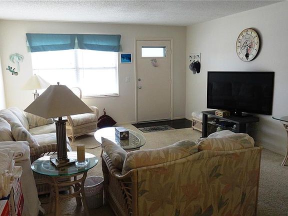 5th image of 6075 Shore Blvd S APT 307