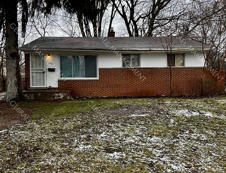 6062 Detroit St — Photo 1