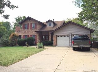 5316 Cardinal Ridge Cir, Saint Louis, MO 63119