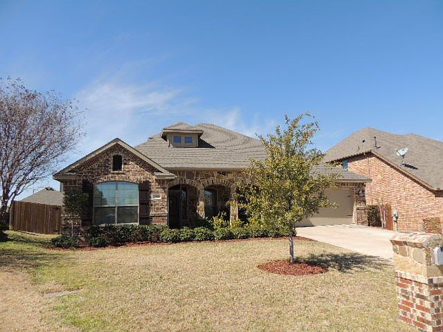 1st image of 11125 Castle Oak Ln